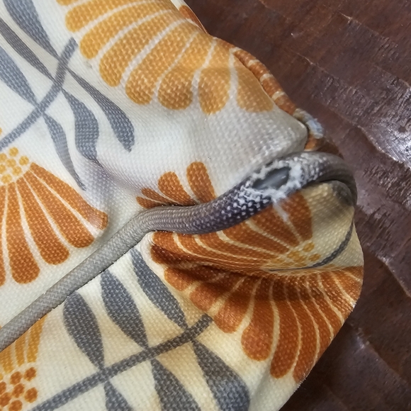 Petunia Pickle Bottom Diaper Bag - Picture 14 of 16